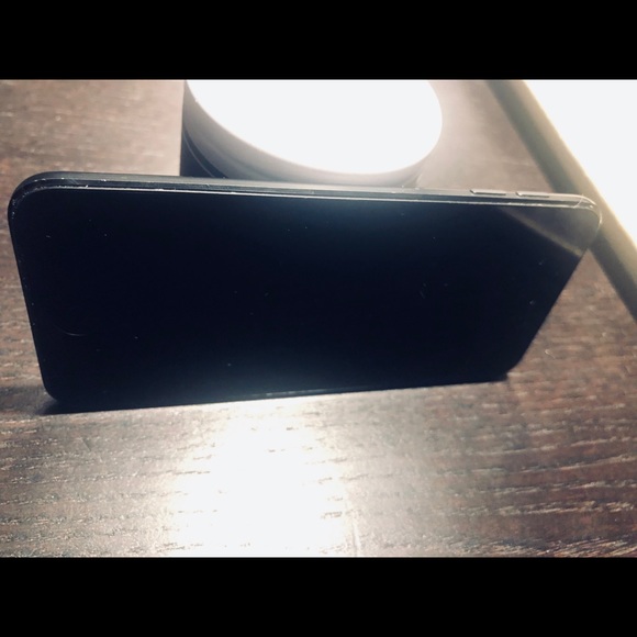 iPod 6th generation 32 gb used space grey - Picture 7 of 8